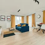 Stylowy Z Parkingiem By Renters 아파트 *
