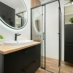 Stylowy Z Parkingiem By Renters